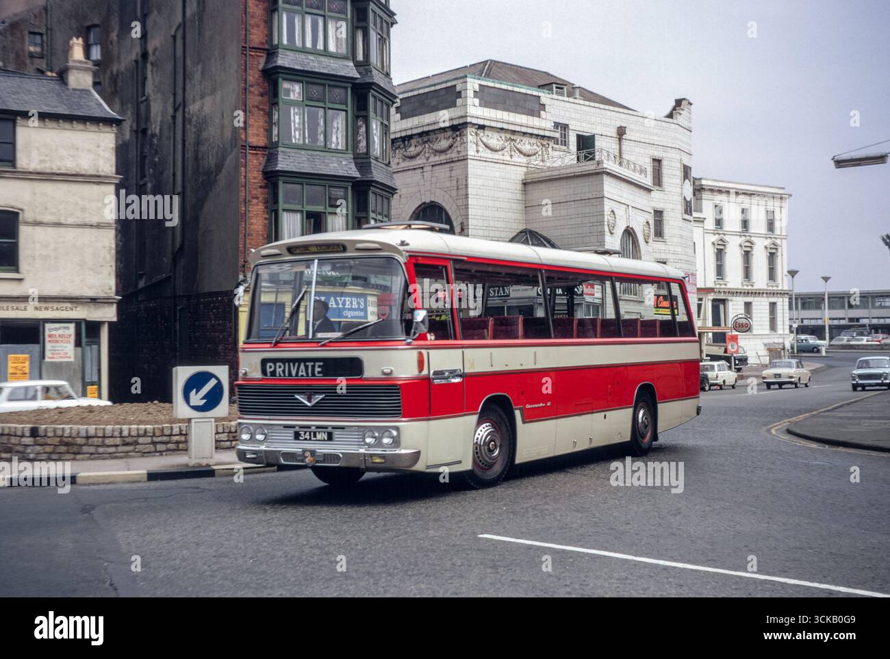 1968 bus hi-res stock photography and images - Alamy