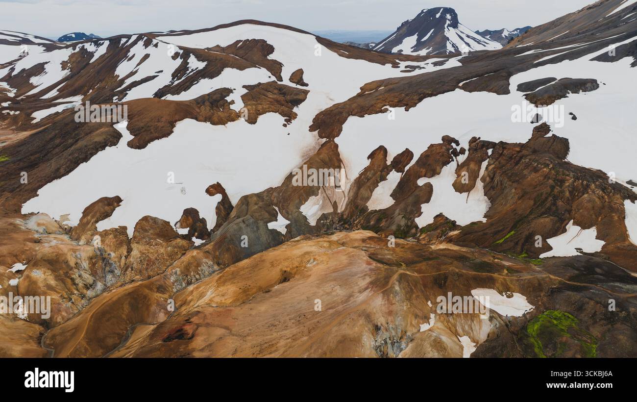 Deep Ridge Prominent deep green ridges hi-res stock photography and images - Alamy
