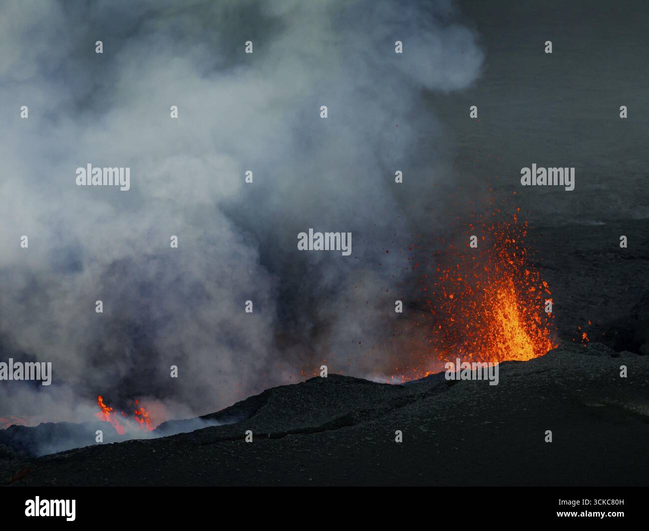 Lava, volcanic eruption, volcano, ash cloud, aerial view, Sundhnukur ...