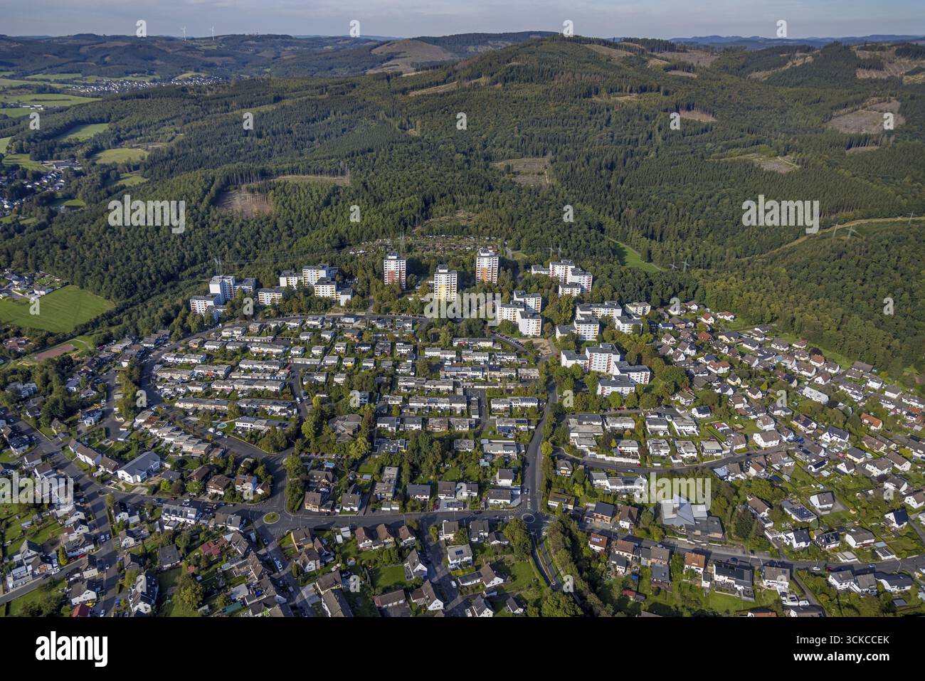 High rise housing estate eggersten ring hi-res stock photography and ...