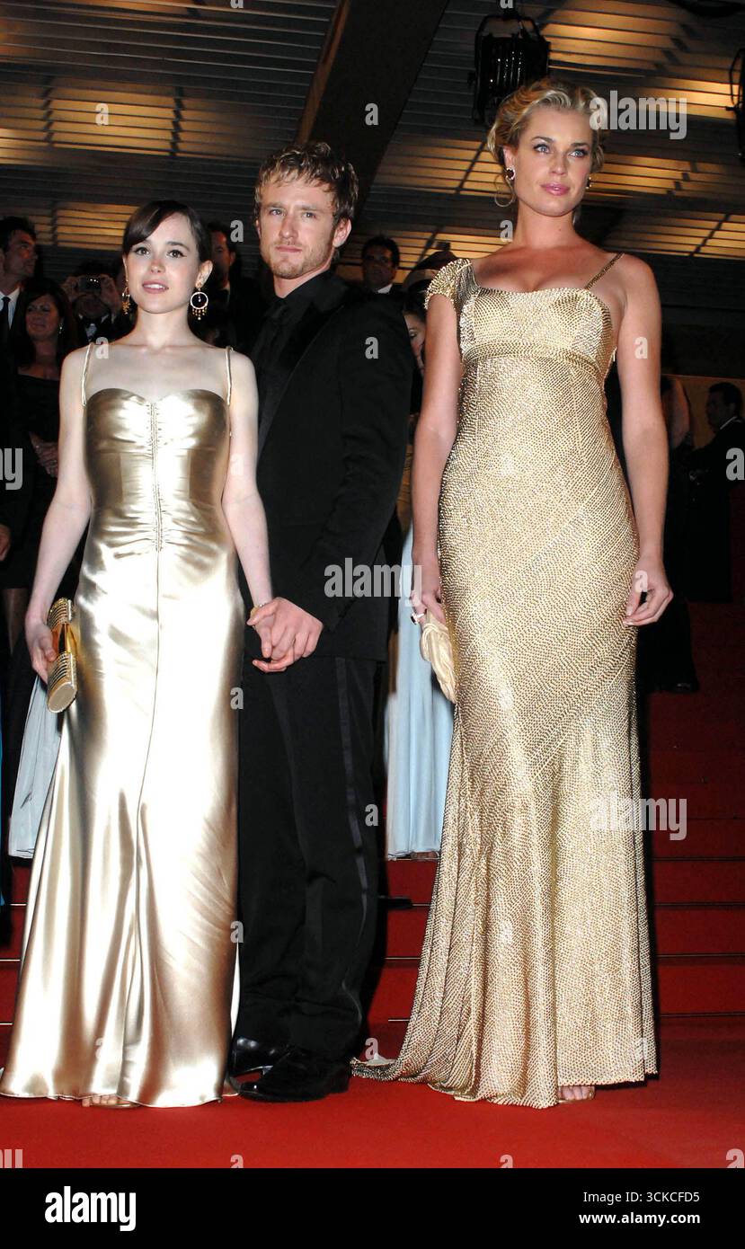ellen page gold dress cannes Rose Gold Overskirt Prom Dresses Strapless Sequin Lace Pageant Gowns 2 –  Viniodress