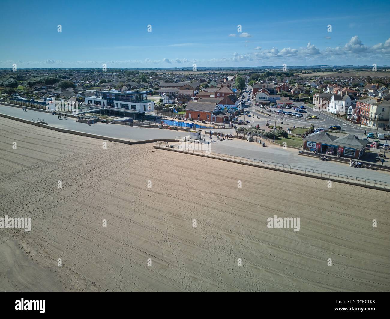 Aerial view of Sutton-on-Sea, Lincolnshire, England, showing sandy beach, promenade, and coastal townscape. Seaside resort on the Lincolnshire coast, Stock Photo