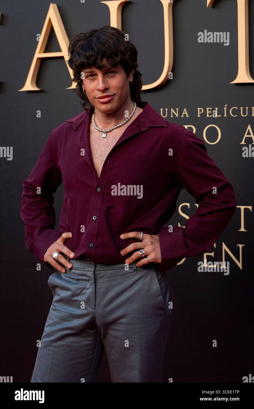 Leo Rizzi attends to 'El Cautivo' Premiere at Callao Cinema on ...