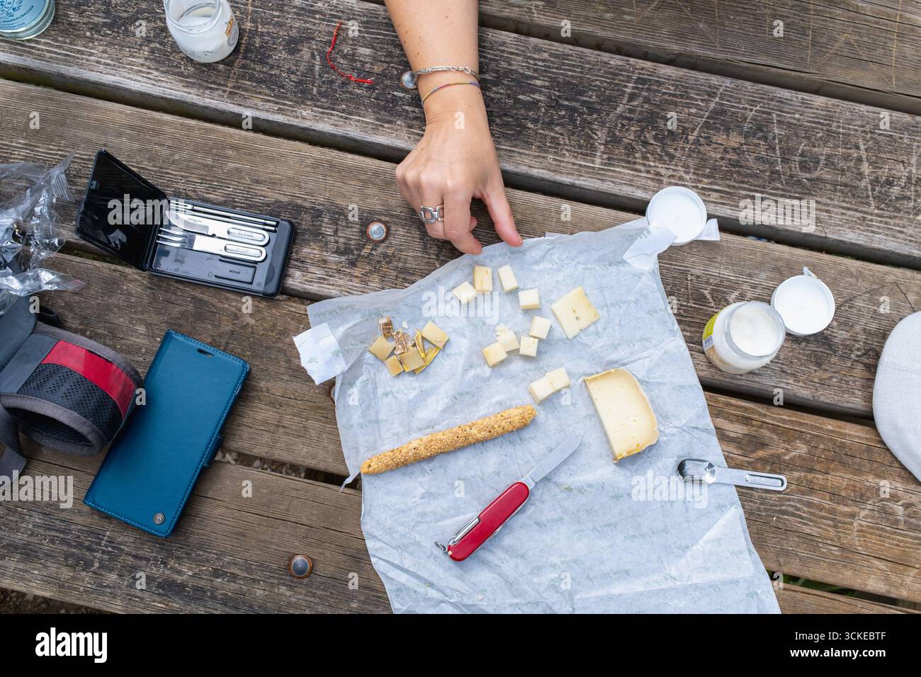 Bar italien frau hi-res stock photography and images - Alamy Bar italien frau hi-res stock photography and images - Alamy