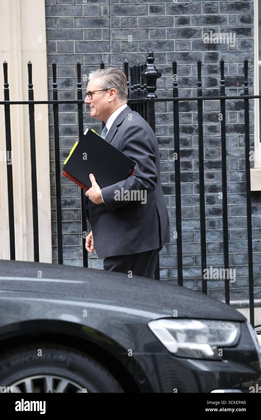 LONDON ENGLAND SEPTEMBER 10 UK Prime Minister Sir Keir Starmer London England September 10 Uk Prime Minister Sir Keir Starmer Departs Downing Street To Attend Prime Ministers Questions Pmqs At The Houses Of Parliament On September 10 2025 In London England Pictures 3CKEPA0 