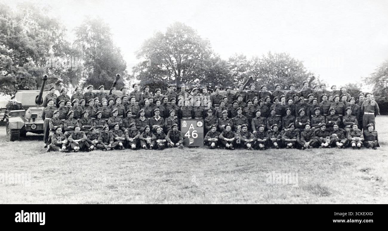 'A' Battery, 102nd (Northumberland Hussars) Anti-Tank Regiment, 15th (Scottish) Infantry Division, in front of their Archer self-propelled anti-tank guns, c. 1945. Stock Photo
