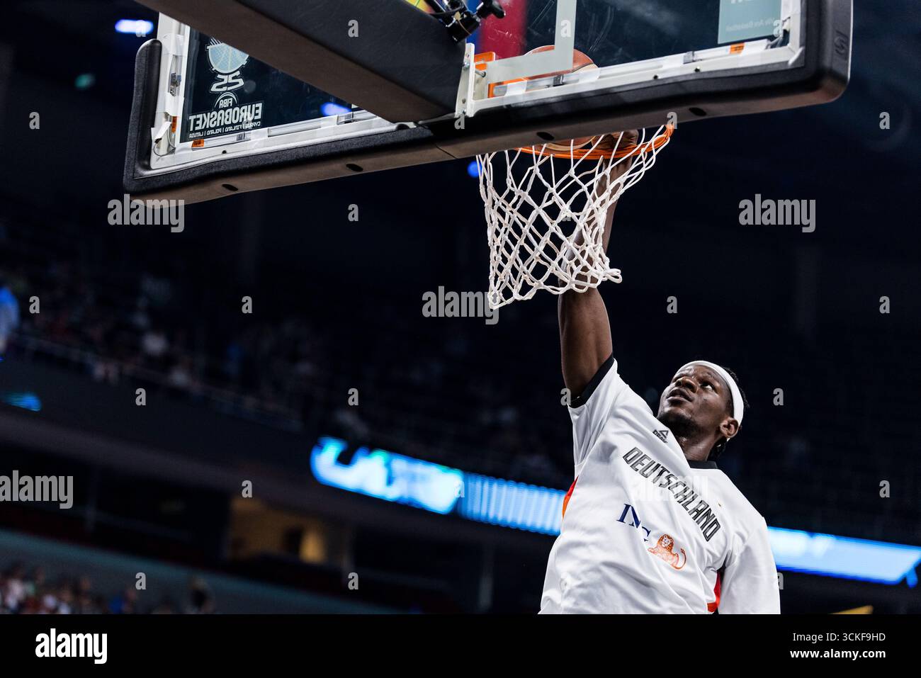 Isaac Bonga (Deutschland, 0) im Warm Up FIBA EuroBasket 2025 ...