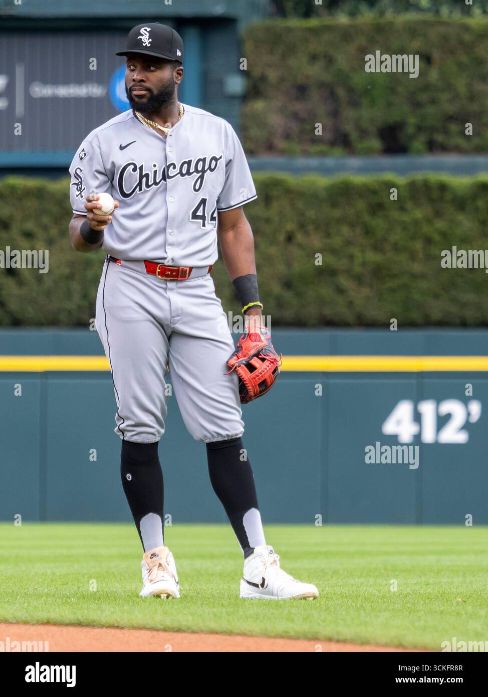 DETROIT, MI - SEPTEMBER 05: Chicago White Sox third base Bryan Ramos ...