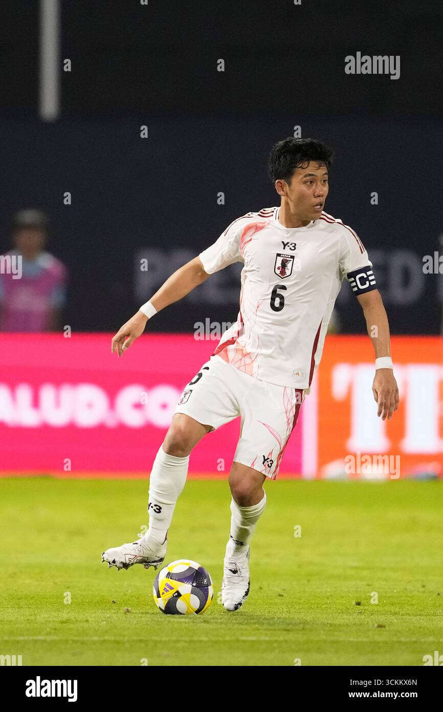 Japan S Wataru Endo During An Friendly Soccer Game Against Mexico In Oakland Japans Wataru Endo During An Friendly Soccer Game Against Mexico In Oakland Calif Saturday Sept 6 2025 Ap Photojeff Chiu 3CKKX6N