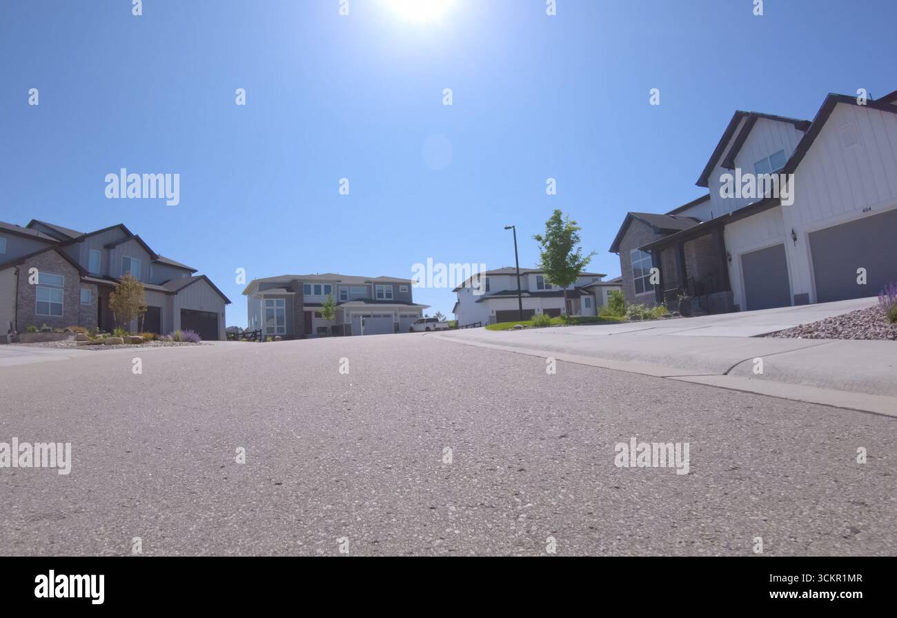 Curved street layout hi-res stock photography and images - Alamy