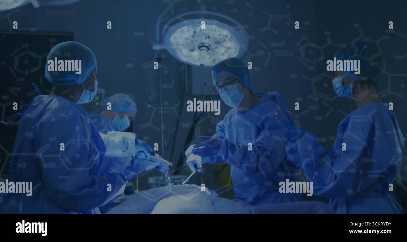 Room Incision Medical surgical team making incision hi-res stock photography and ...