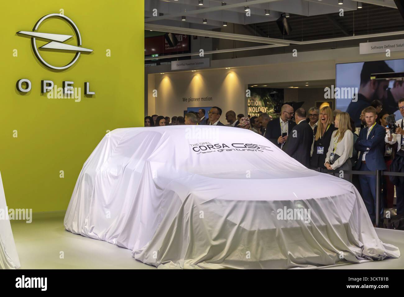 Schone Opel Hausler Munchen Bilder