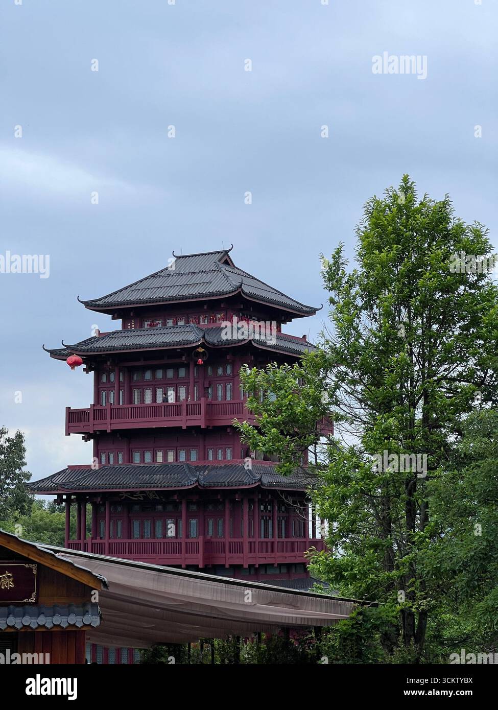 A traditional Chinese pavilion standing tall in Zhangjiajie National Park – where culture meets nature. Stock Photo