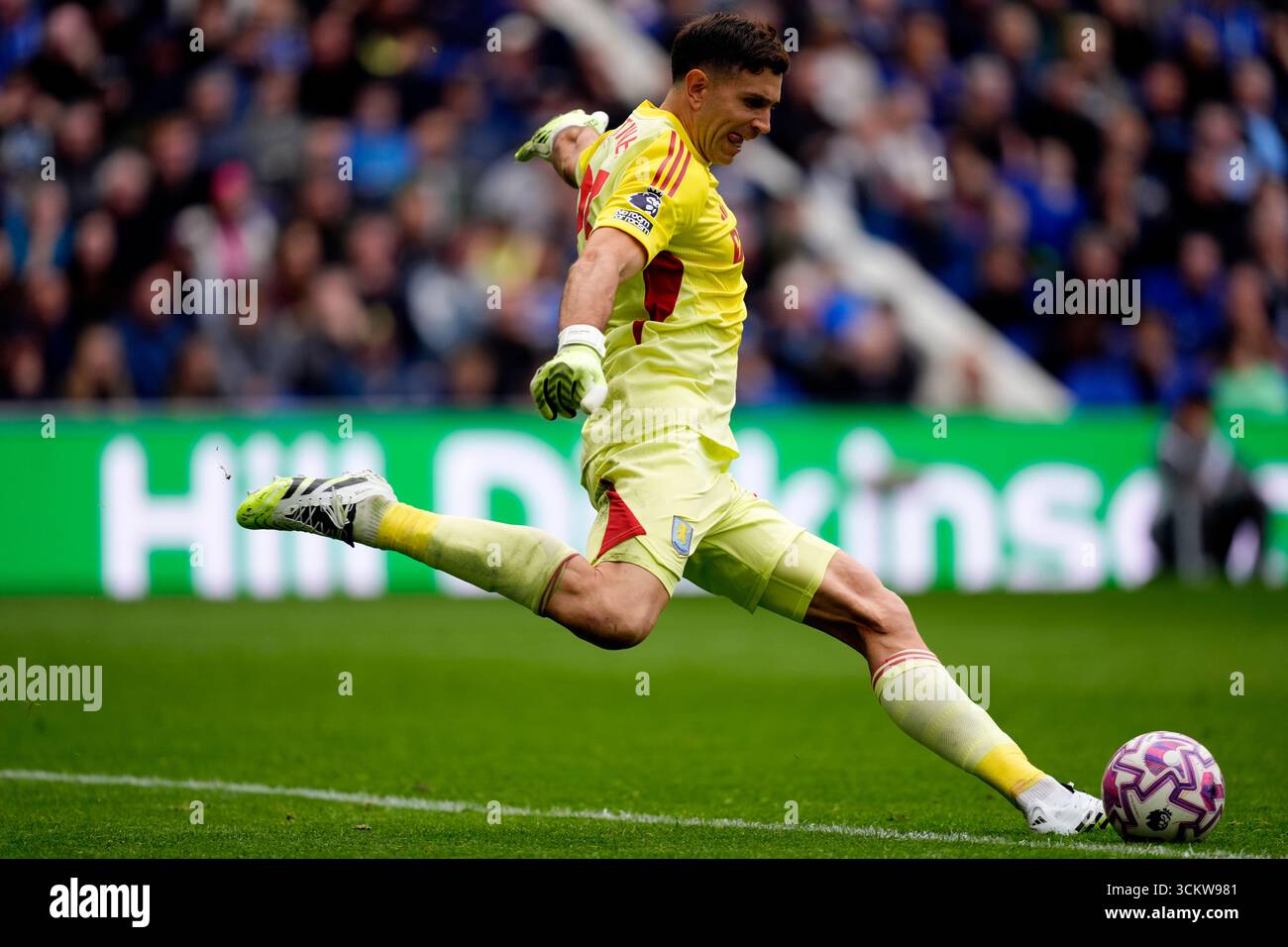 Succeed Emiliano Martinez Premier League Tactical Implications of a Youth Transition