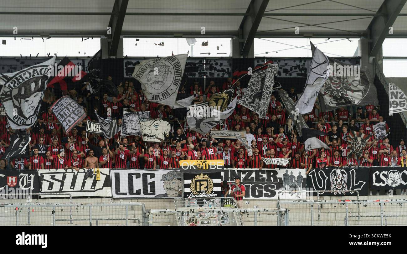 ABD0097 20250913 - ALTACH - ÖSTERREICH: Fans (LASK) am Samstag, 13 ...