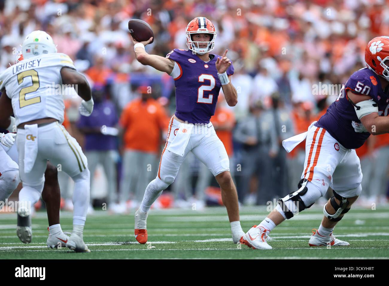 Clemson quarterback Cade Klubnik (2) throws a pass during the second ...