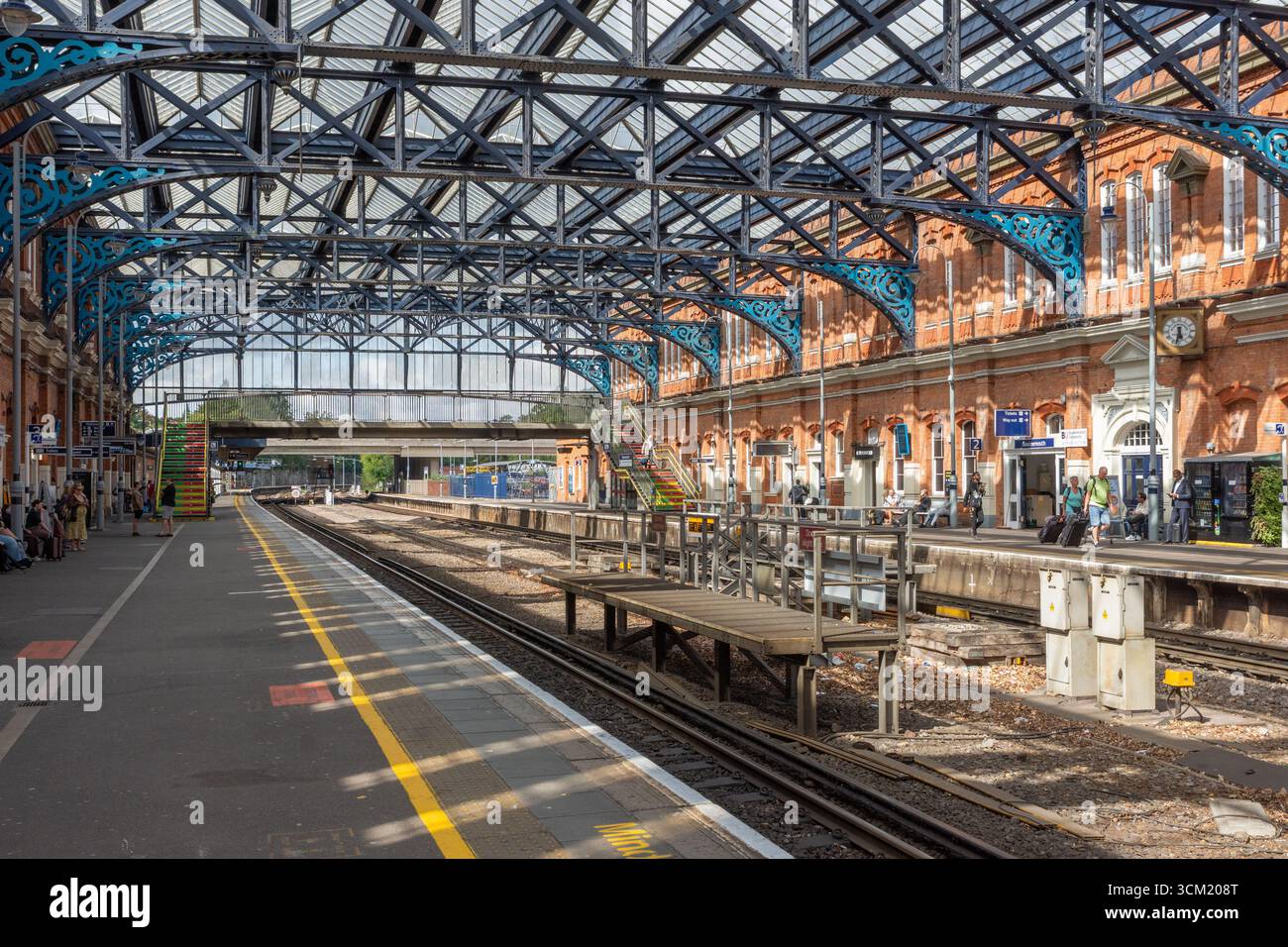 bournemouth-railway-station-uk-september-5th-2025-inside