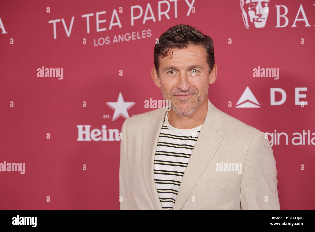 jonathan-cake-attends-the-bafta-tv-tea-party-at-the-maybourne-beverly