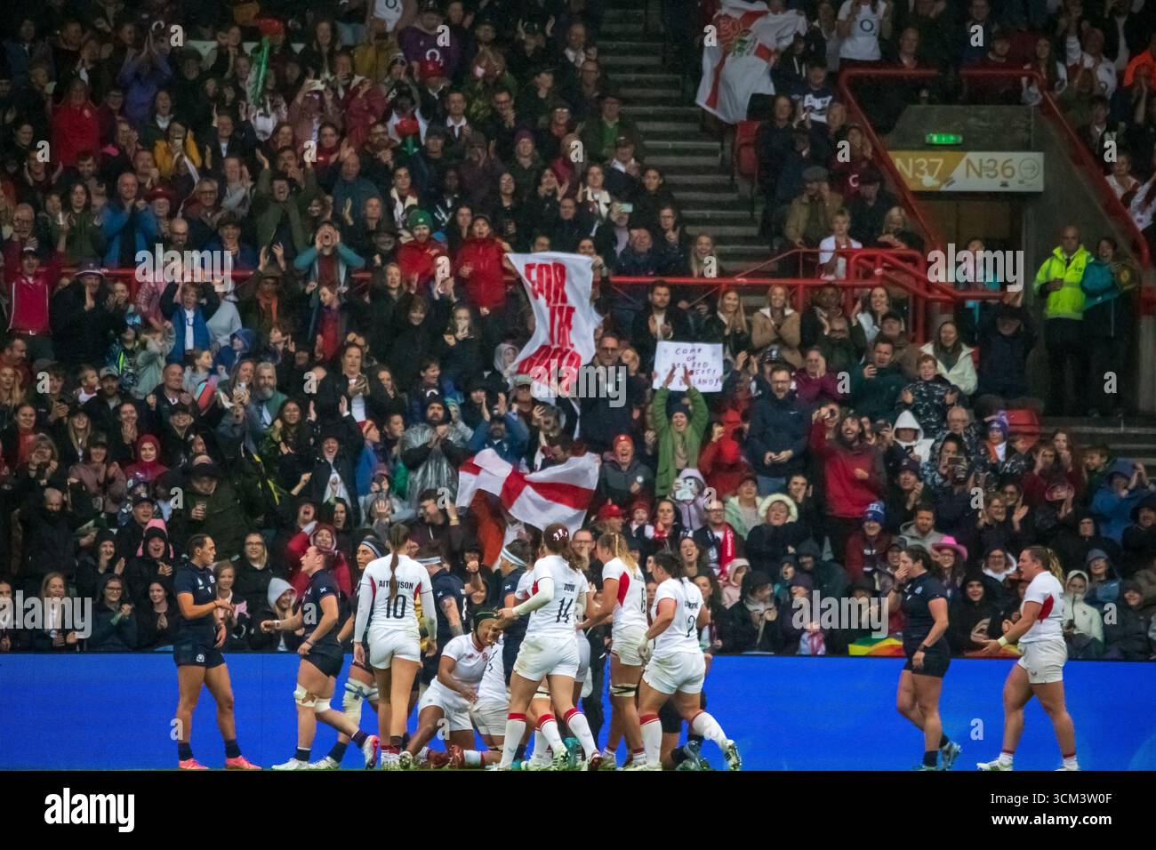 Bristol, UK, 14th September 2025 England players and fans celebrate the ...