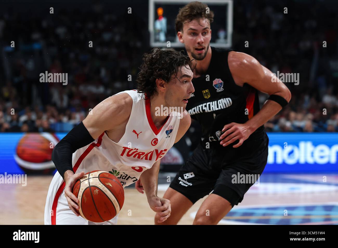 Final Four Cedi Osman 12:34 (Local Time) – The Full-Court Heist