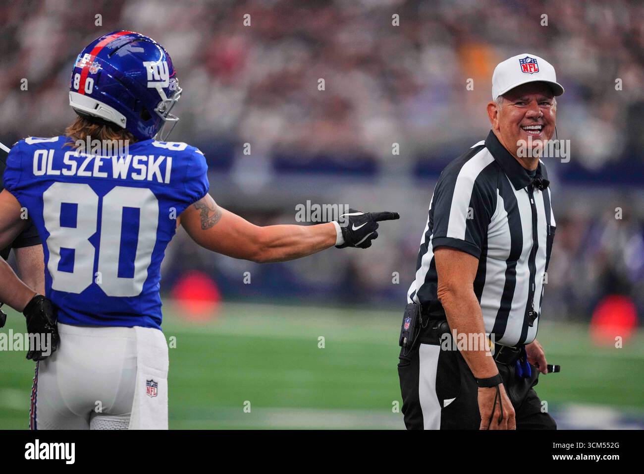 New York Giants Gunner Olszewski 80 And Referee Bill Vinovich 52 Interact In The First Half New York Giants Gunner Olszewski 80 And Referee Bill Vinovich 52 Interact In The First Half Of An Nfl Football Game Against The Dallas Cowboys Sunday Sept 14 2025 In Arlington Texas Ap Photojulio Cortez 3CM552G