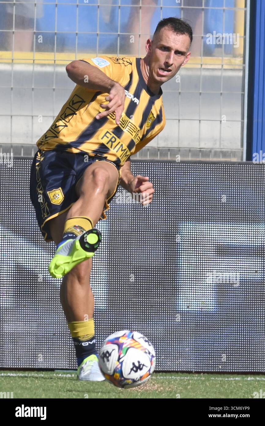 Castellamare Di Stabia, Napoli, Italy. 13th Sep, 2025. Lorenzo Carissoni of SS Juve Stabia in action during the Serie BKT between SS Juve Stabia vs AC Reggiana 1919 at Romeo Menti Stadium on September 13, 2025 in Castellamare di Stabia, italy (Credit Image: © Agostino Gemito/Pacific Press via ZUMA Press Wire) EDITORIAL USAGE ONLY! Not for Commercial USAGE! Stock Photo