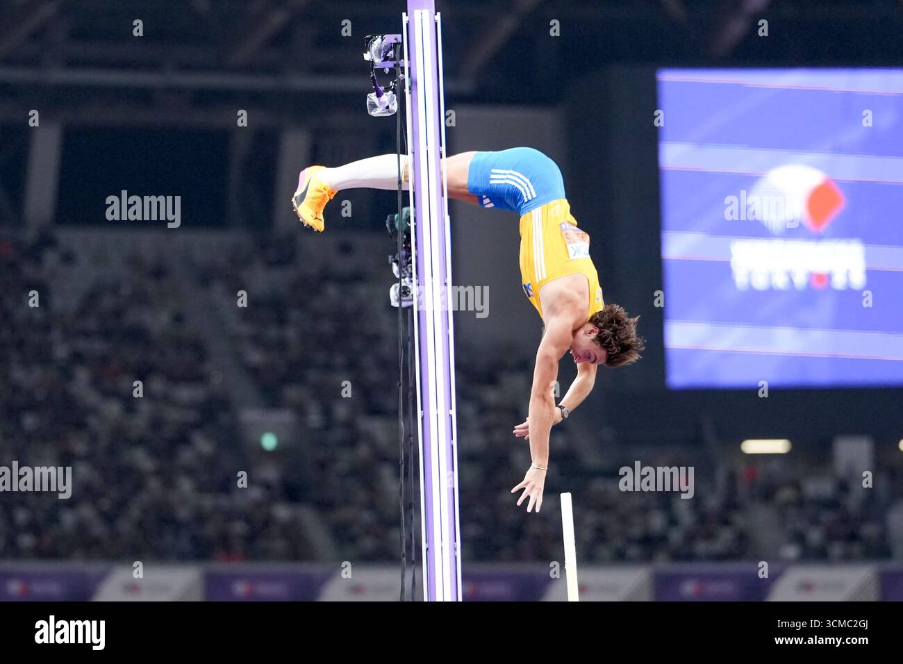 Tokyo 14 Sept 2025 Swedish Phenomenon Mondo Duplantis Breaks The tokyo-14-sept-2025-swedish-phenomenon-mondo-duplantis-breaks-the