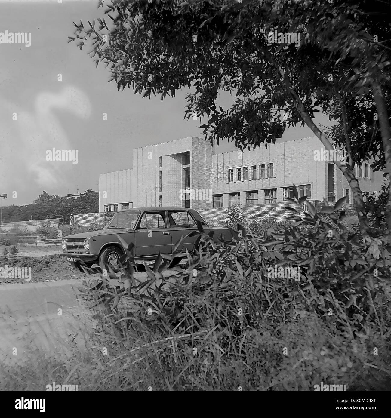 A vintage black-and-white photograph from 1987 captures the atmosphere ...