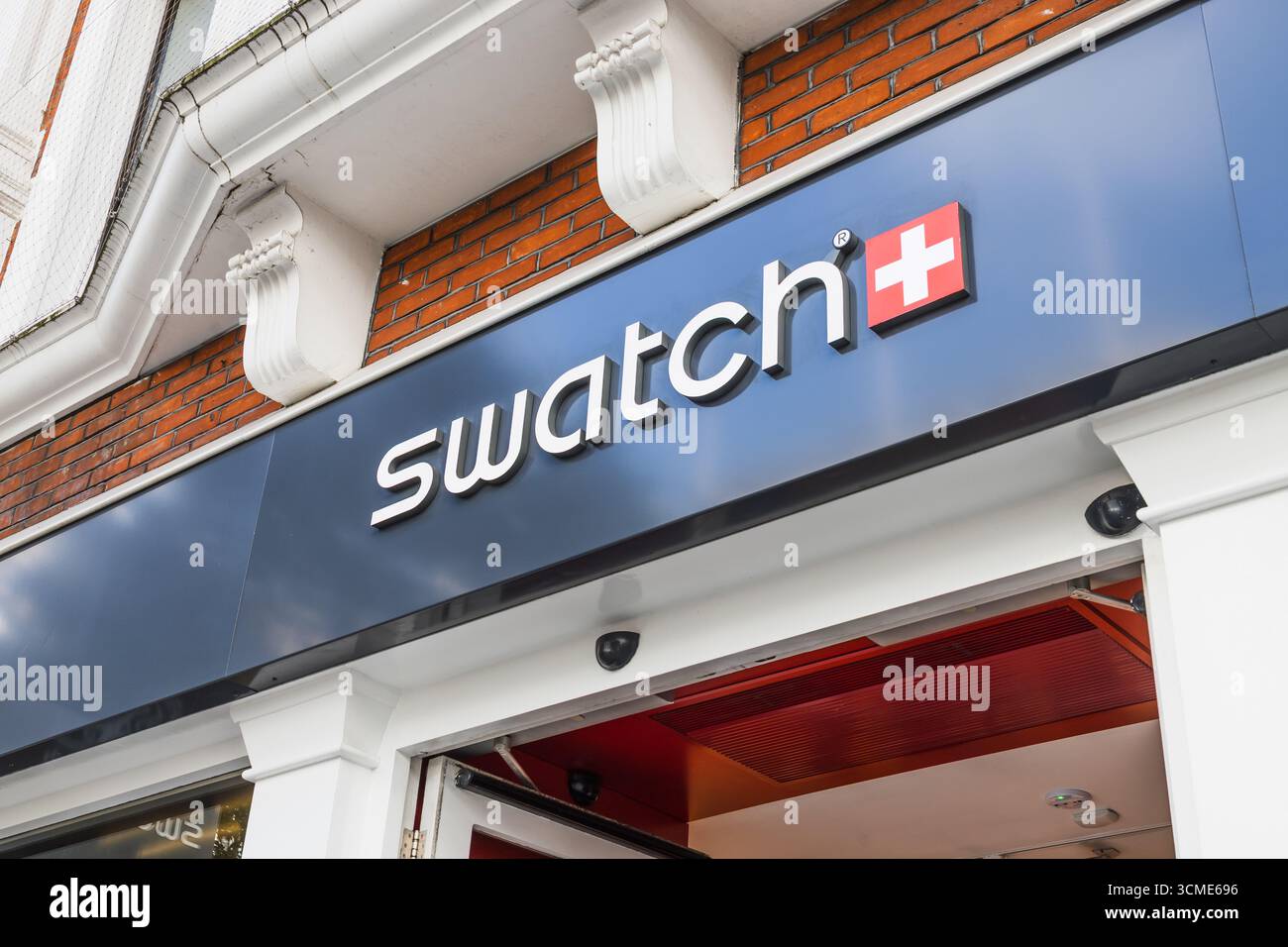 Swatch logo hi-res stock photography and images - Alamy