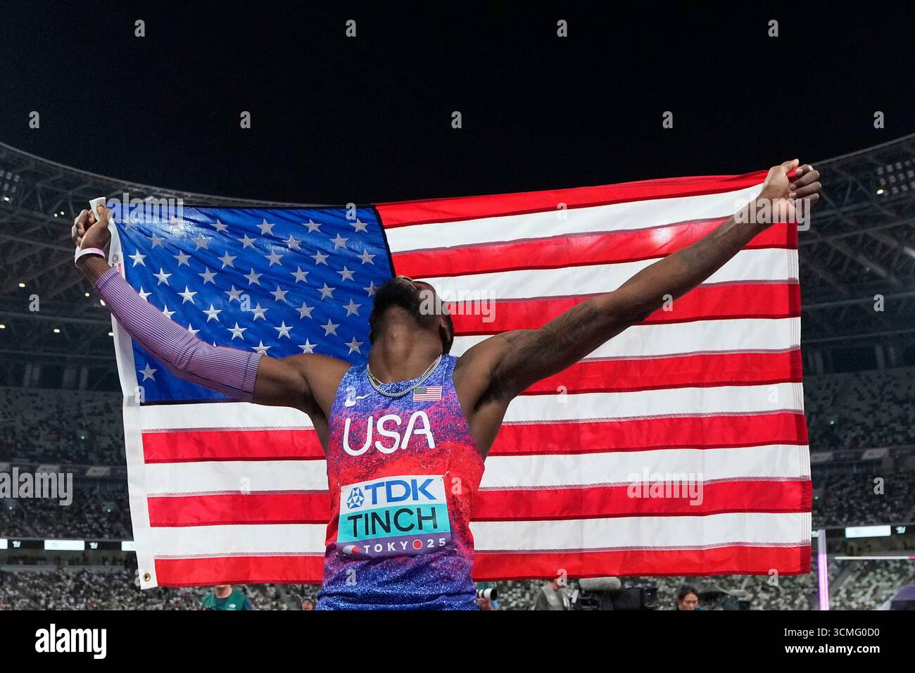 United States' Cordell Tinch celebrates after winning gold medal in men ...