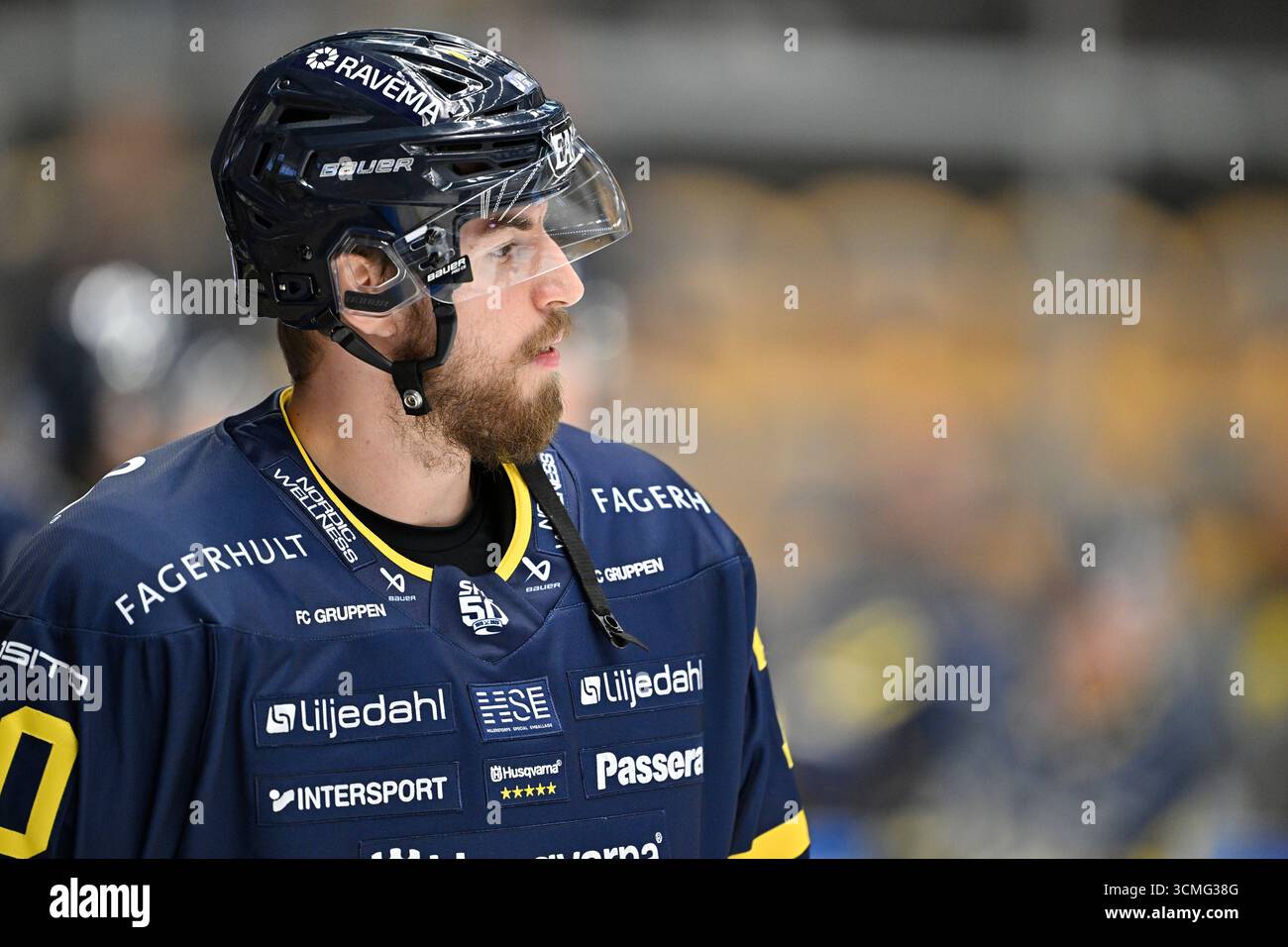 JÖNKÖPING , SVERIGE 20250913 Hv71:s Lukas Rousek under lördagens ...