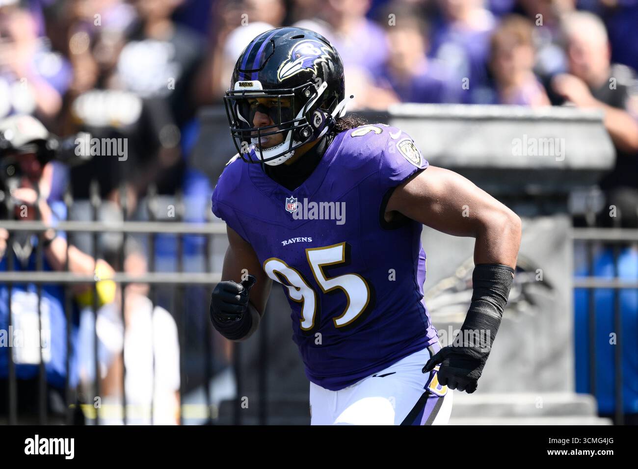 Tavius Robinson: Who is This Rising NFL Star Really