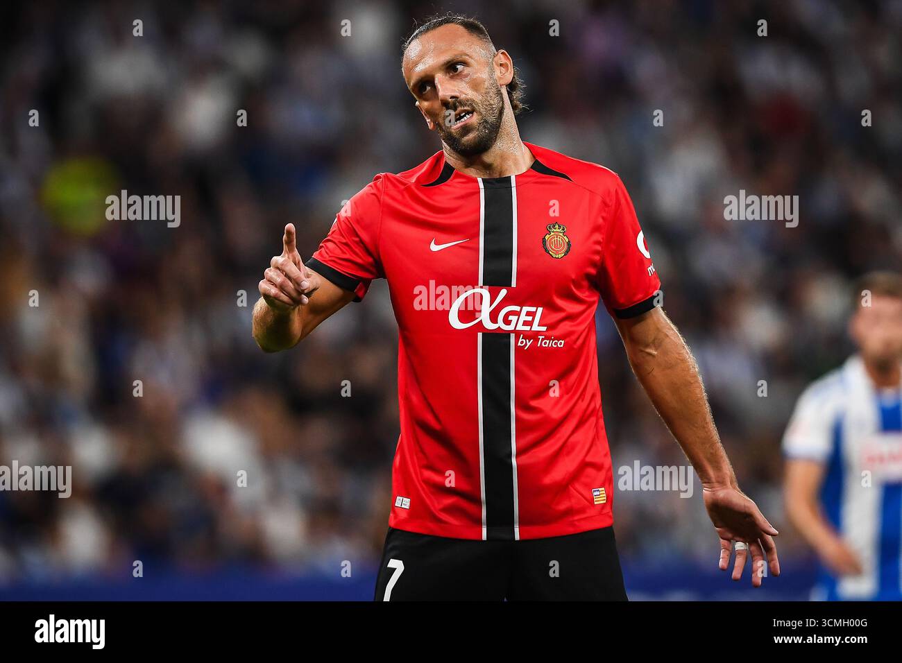 Fenerbahçe Crush Eyüpspor 8-0: Muriqi Scores Four in Record-Breaking Victory Fenerbahçe Crush Eyüpspor 8-0: Muriqi Scores Four in Record-Breaking Victory