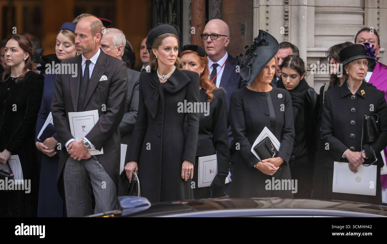 London, UK, 16th Sep 2025. Prince William, Princess Catherine, Sarah Duchess of York, Sophie Duchess of Edinburgh, Princess Anne. HRH King Charles III, The Prince and Princess of Wales Prince William and Princess Catherine, Anne the Princess Royal, Prince Andrew The Duke and Duchess of York, Prince Michael of Kent and other senior members of the Royal Family all pay their last respects as the coffin is carried to the hearse. They then depart from Westminster Cathedral after the a requiem mass, a Catholic funeral service held for the Duchess of Kent, who passed away on 4 Sep. Stock Photo