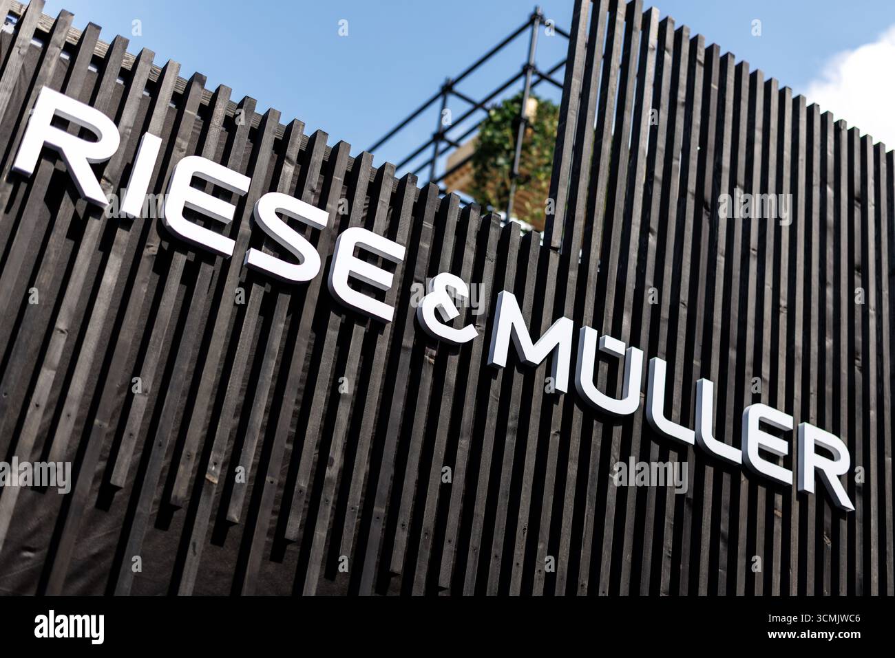 11 September 2025, Bavaria, Munich: The brand logo of Riese & Müller ...