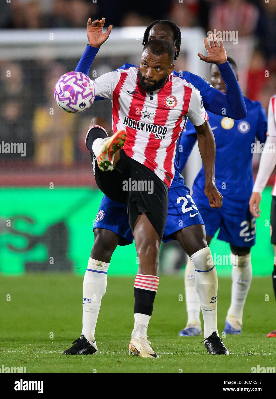 London, UK. 13th Sep, 2025. Brentford v Chelsea - Premier League - Gtech Community Stadium. Brentford's Igor Thiago in action. Picture Credit: Mark Pain/Alamy Live News Stock Photo