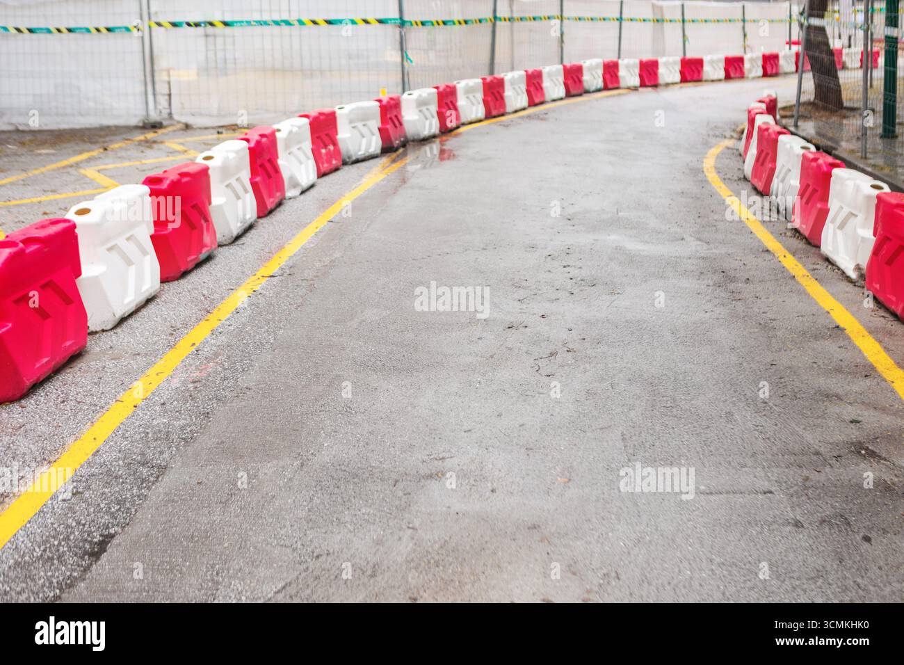 Winding pathways guide hi-res stock photography and images - Alamy