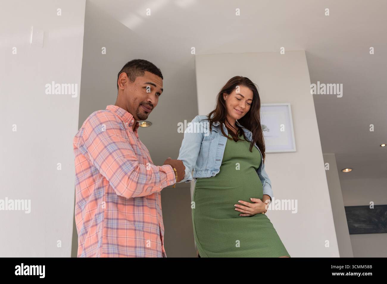 Bodycon green dress hi-res stock photography and images - Alamy Bodycon green dress hi-res stock photography and images - Alamy