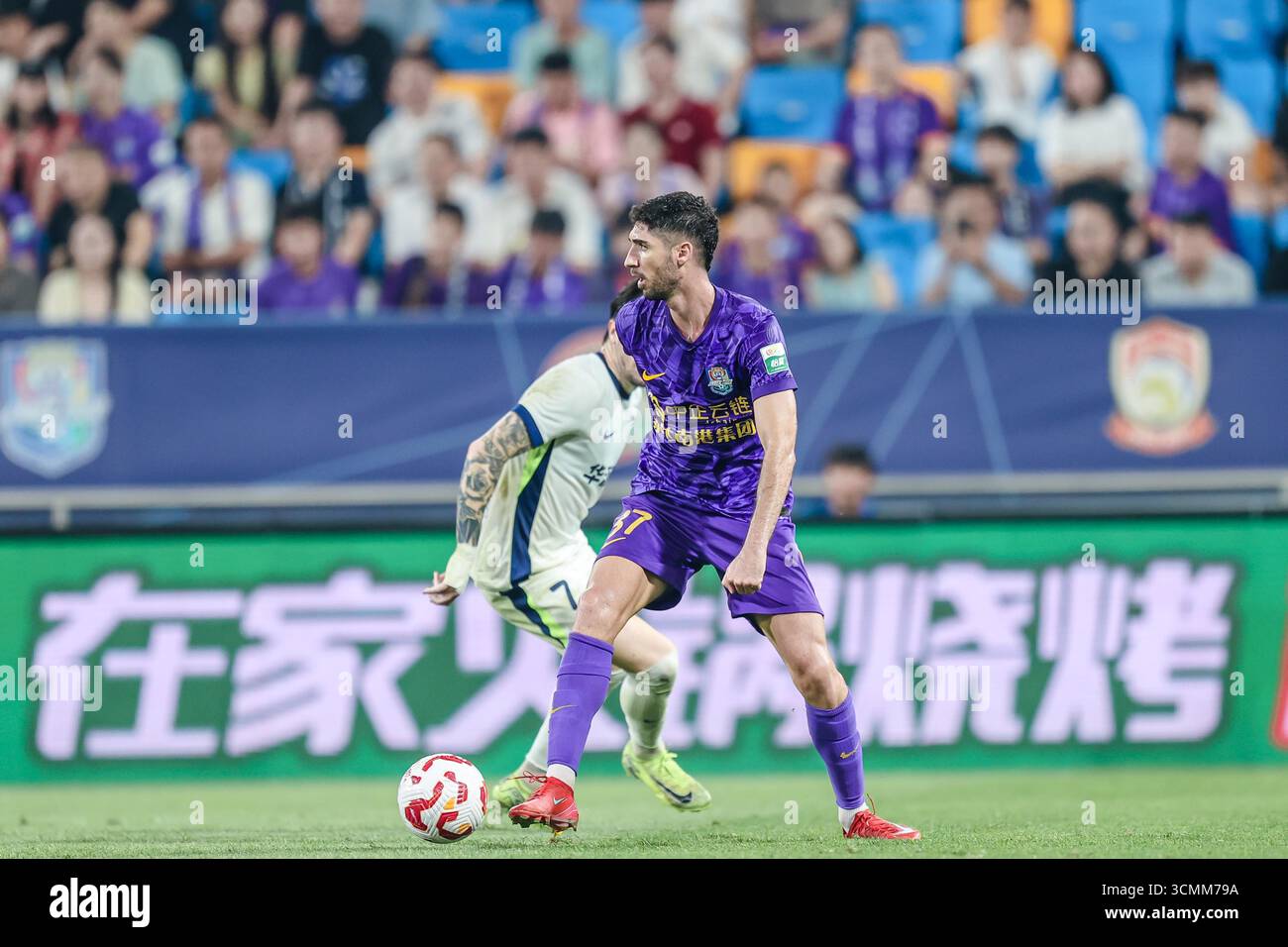 Tianjin Jinmen Tiger and Wuhan Three Towns Draw 2-2 in CSL 2026 Round 9