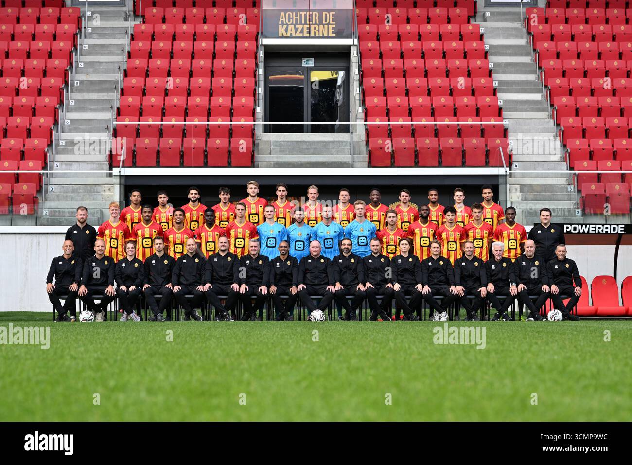 players-and-staff-pose-for-a-group-picture-at-the-2025-2026-season