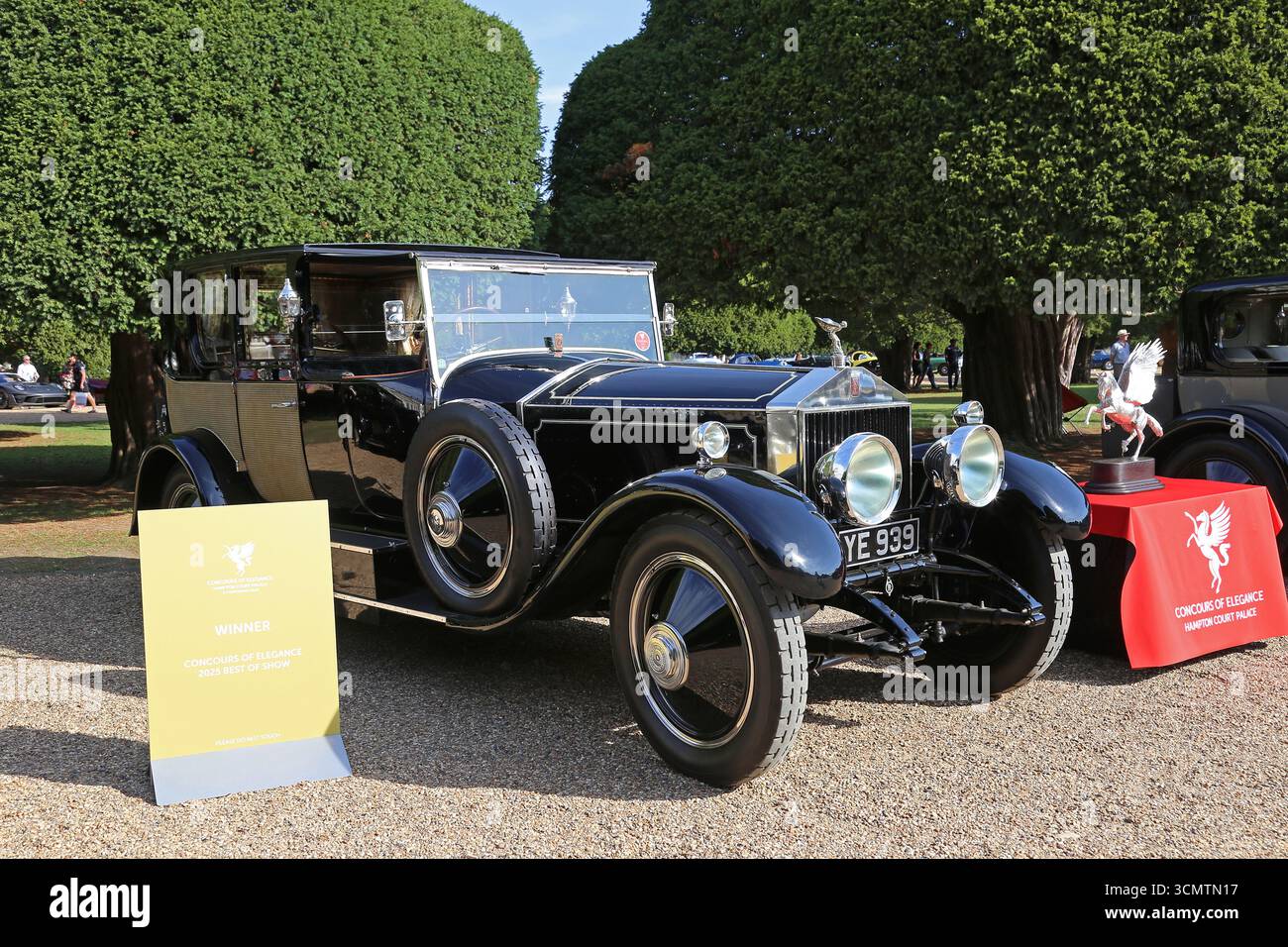 Sitemapcdatahttpsomobeldreferenzcomamazing Mark Court Rolls Royce Salary Photos