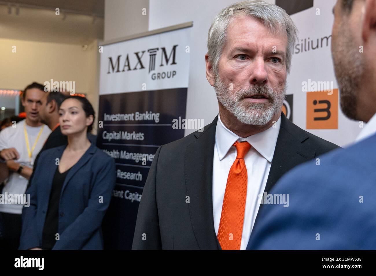 New York, USA. 17th Sep, 2025. Michael Saylor, Chairman of the Board of  Directors and Chief Executive Office of MicroStrategy speaks to attendees  at the Bitcoin Treasuries Unconference, in midtown Manhattan on