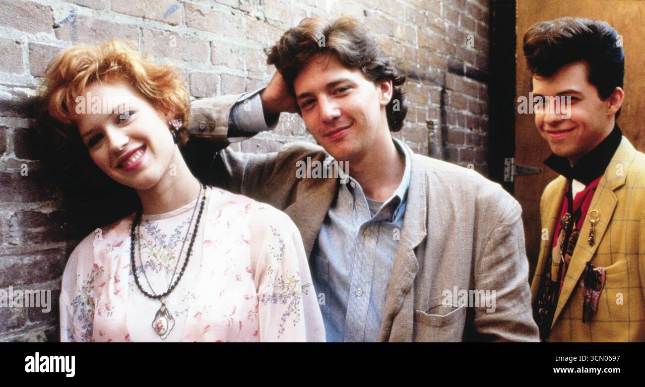 Pretty in pink film cryer ringwald hi-res stock photography and