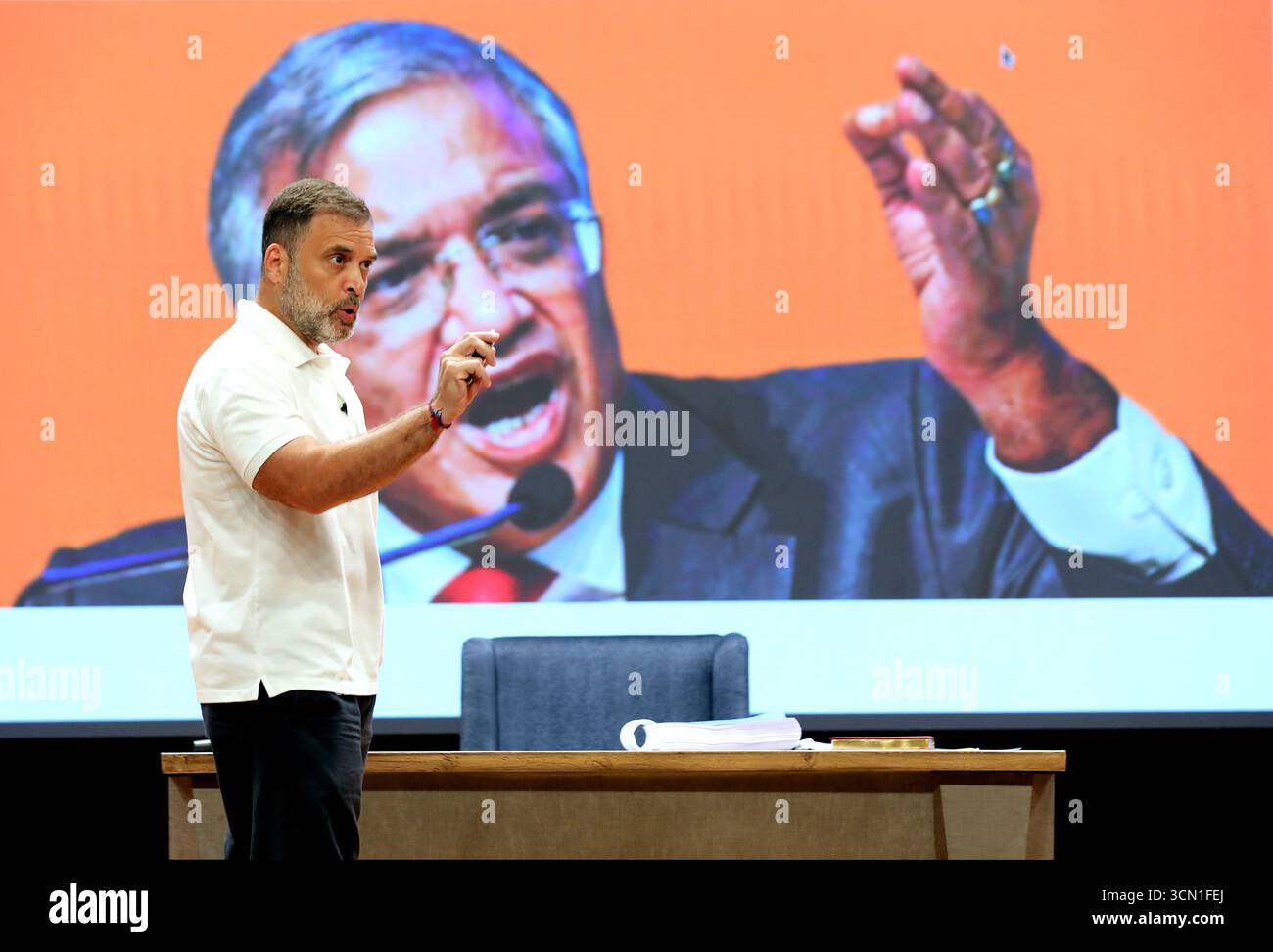 Rahul Gandhi 2025 Hi res Stock Photography And Images Alamy rahul-gandhi-2025-hi-res-stock-photography-and-images-alamy