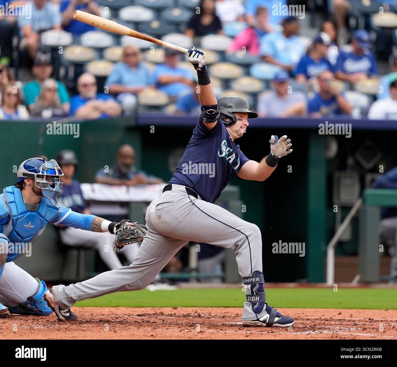September 18, 2025: Seattle Mariners catcher Cal Raleigh (29) drives a ...