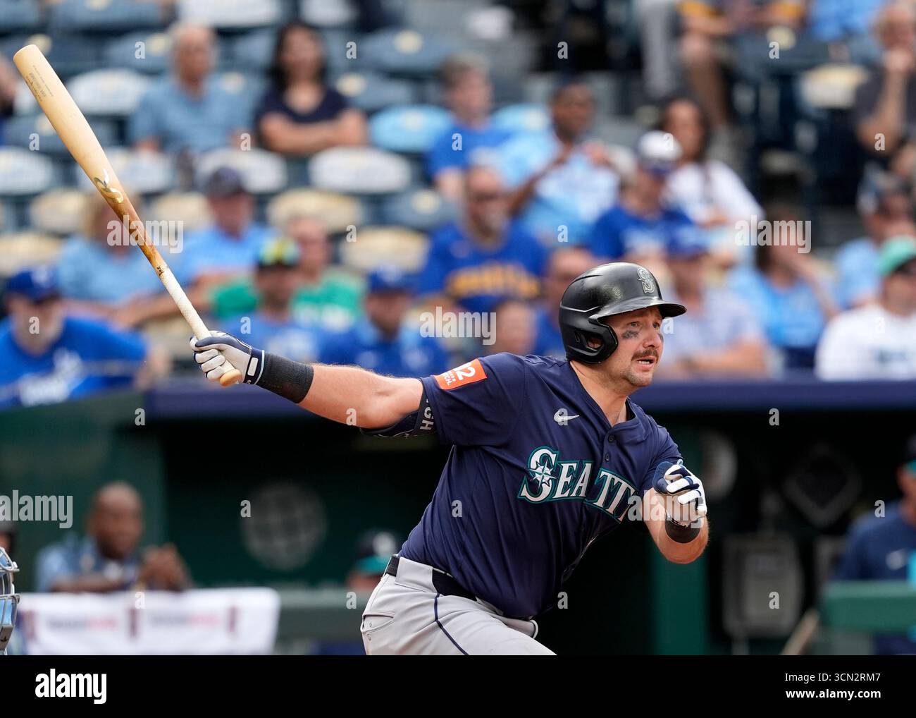 September 18, 2025: Seattle Mariners catcher Cal Raleigh (29) drives a ...