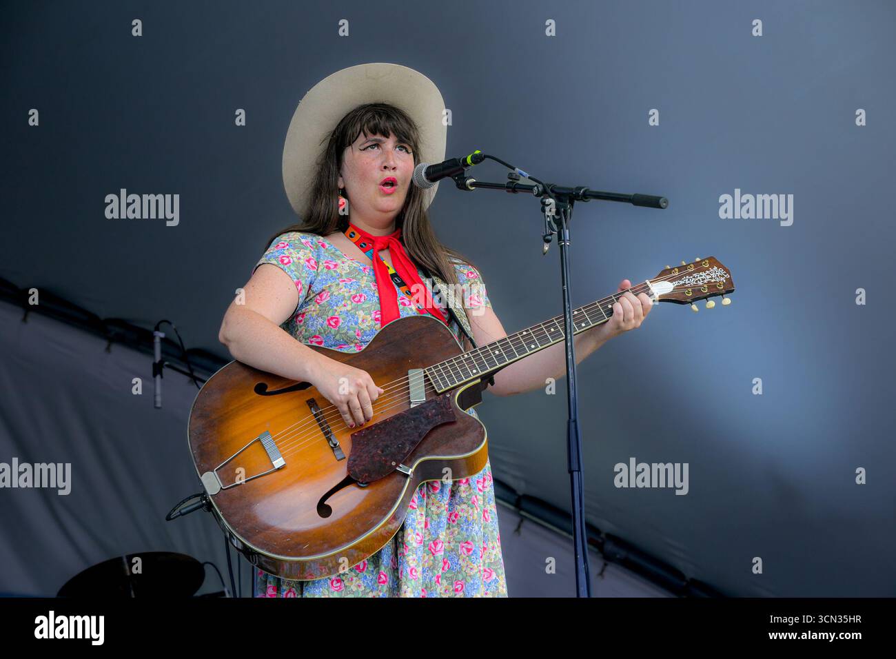 Country Singer, Amy Nelson, Canmore Folk Music Festival Stock Photo - Alamy