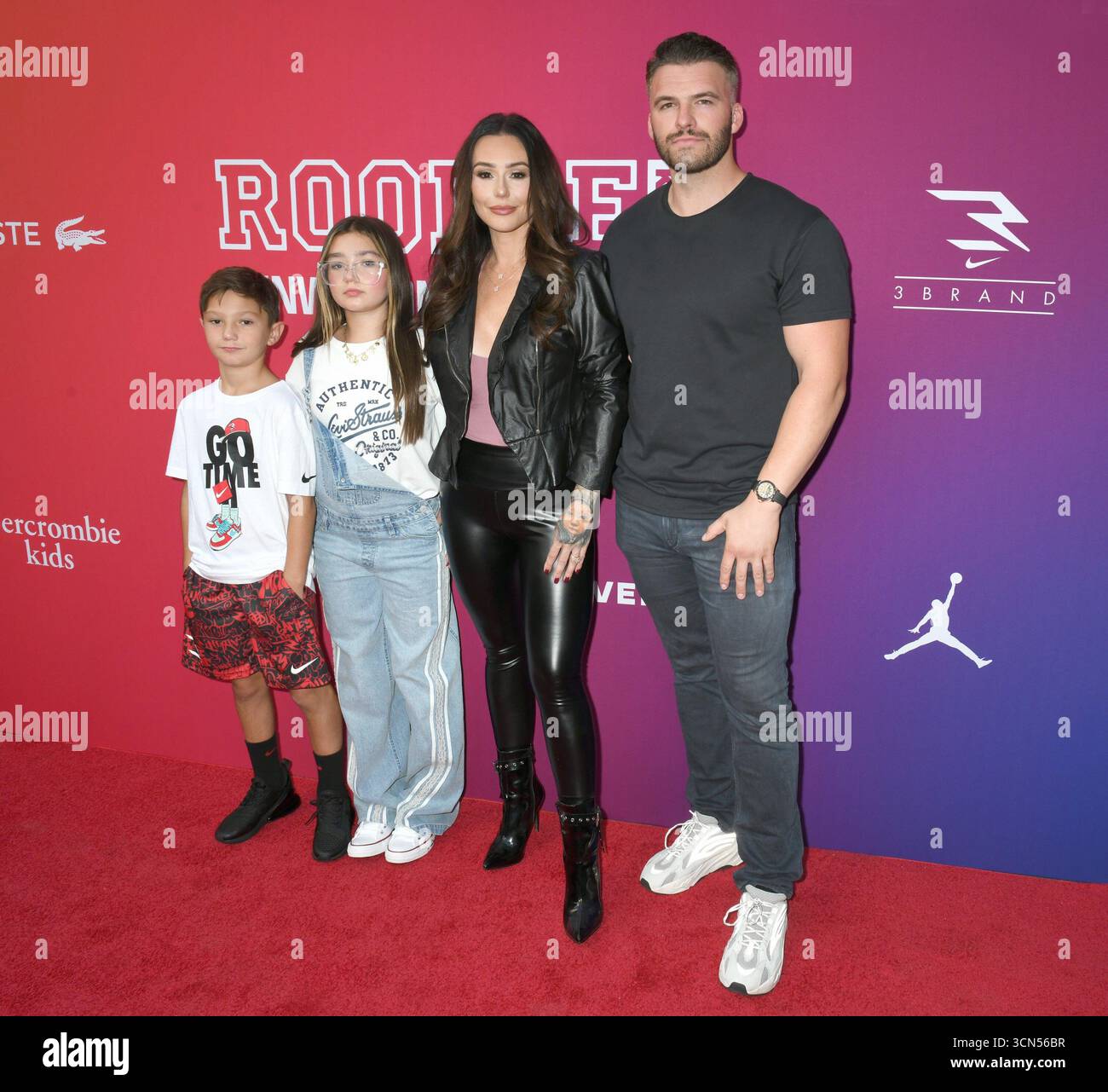 Meilani mathews hi-res stock photography and images - Alamy