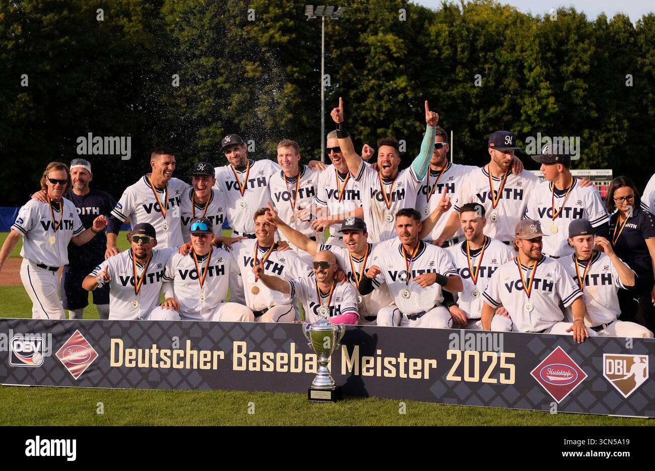 German Baseball League Bonn Saturday's Scoreboard at a Glance