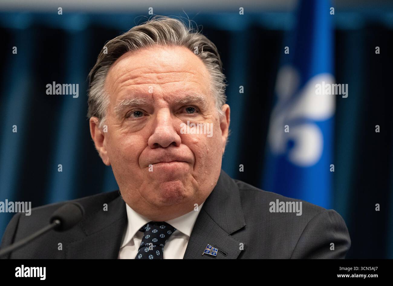 Le premier ministre du Quv©bec, Franvßois Legault, s'adresse aux mv ...